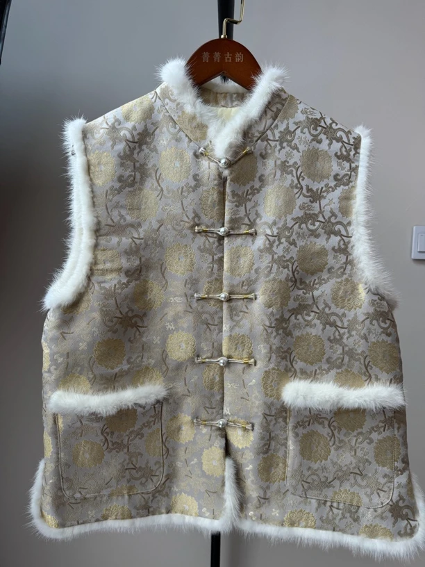 菁菁古韵｜上久楷金银共织八宝缠枝莲水貂毛桑蚕丝絮片棉马甲 冬款