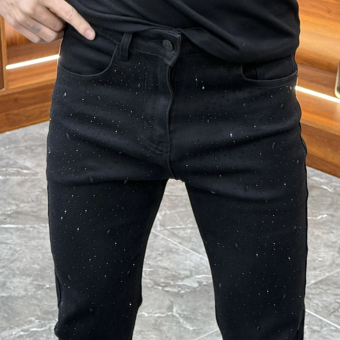 2024秋冬新款休闲时尚百搭一半亮钻修身小脚男士牛仔裤XZ9112