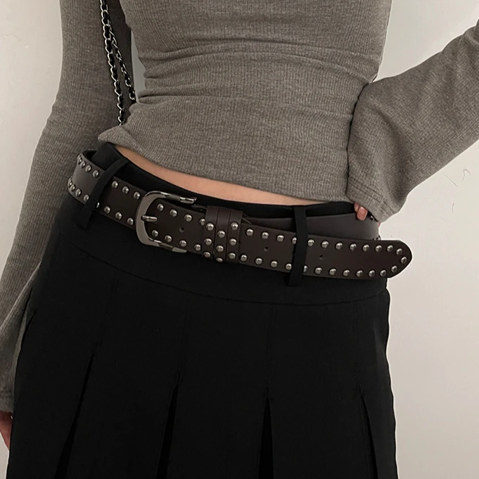 爆款铆钉设计百搭牛仔裤皮带女2025年新款时尚个性腰带高级感潮流