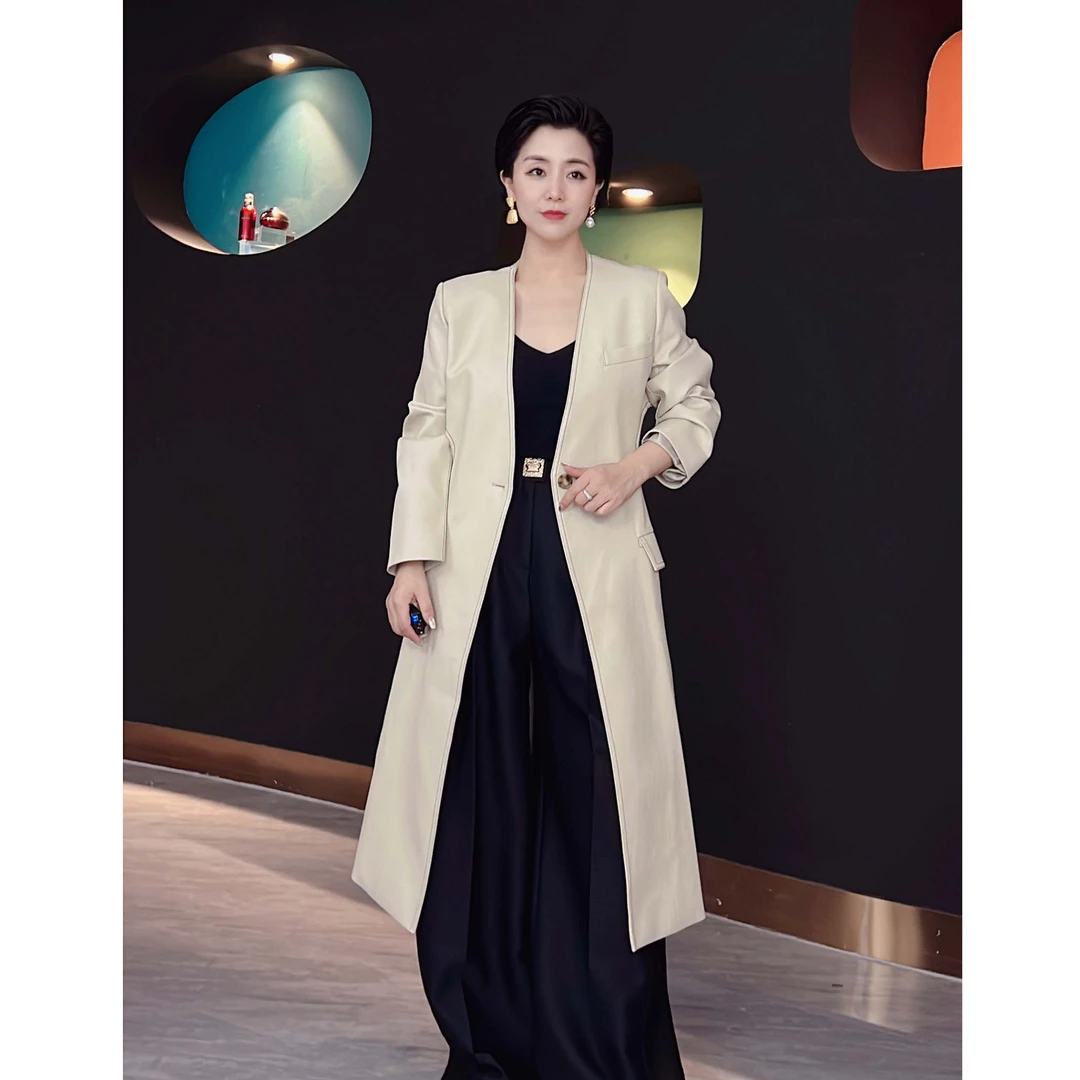 【顾文婷推荐】ATLEO 腰部扭结镂空皮风衣 33D807