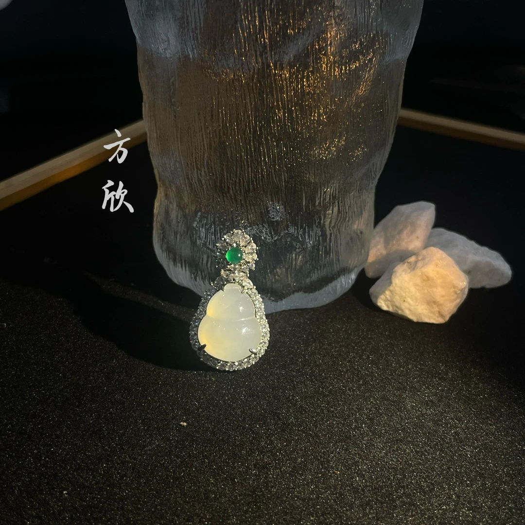 （安如）天然玉髓葫芦吊坠，多样性发其一