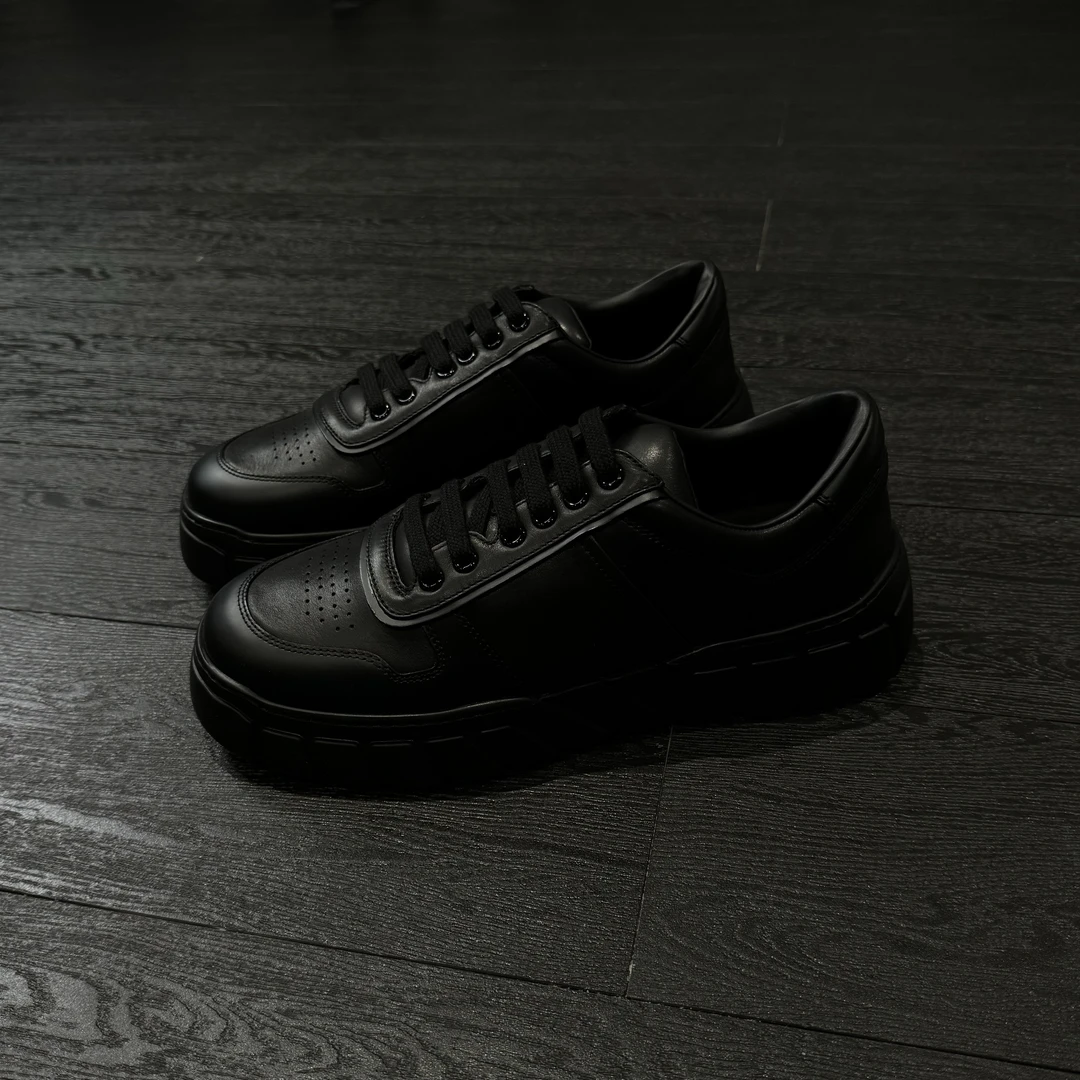 高级男鞋 秋冬新品24s舒适高端男款休闲男士真皮板鞋高级感高帮鞋