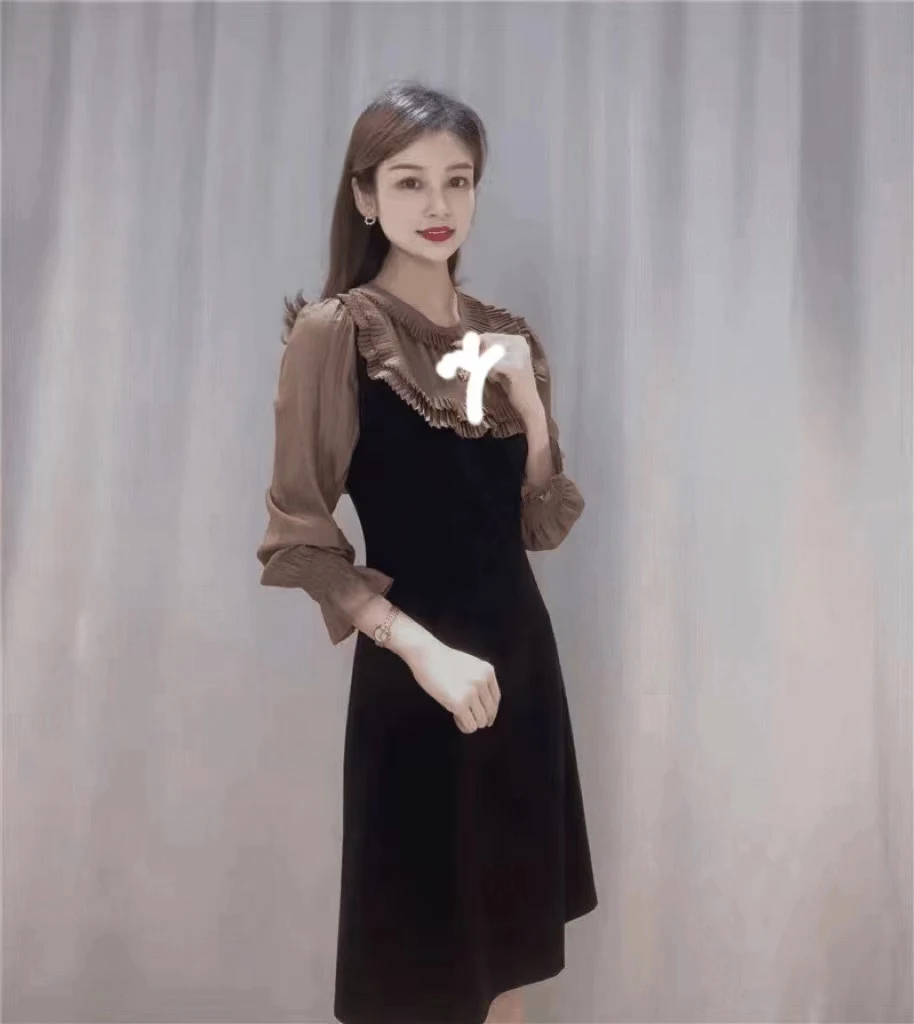 【YY258】长袖连衣裙女春秋款港味复古压褶圆领荷叶边拼接时尚A字裙