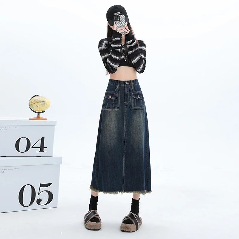 后开叉高腰牛仔半身裙女显瘦口袋百搭毛边中长裙女潮2024春秋新款