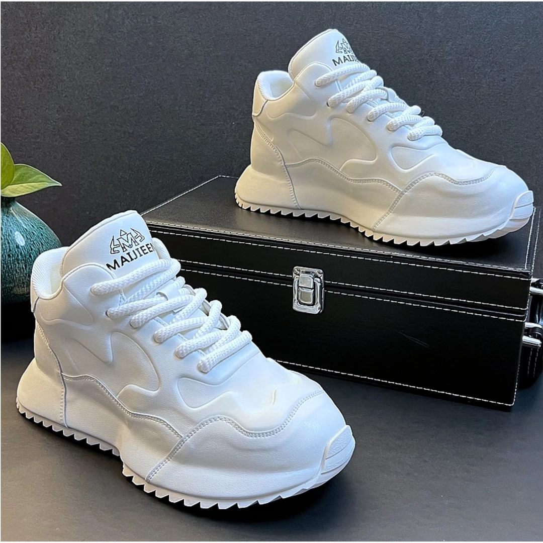 高帮小白鞋男韩版潮流板鞋秋冬新款白色休闲鞋高品质老爹鞋男增高