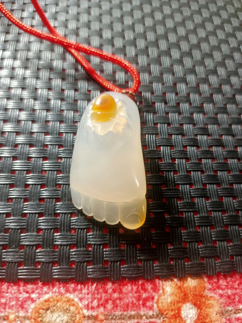 高冰透知足常乐挂坠