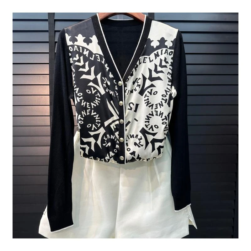 【2025春夏新款】24013桑蚕丝印花拼开衫气质外套长袖女士