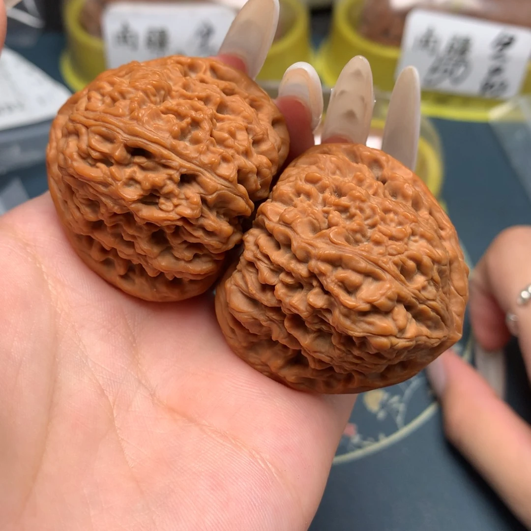 文玩核桃把件   44-124-0