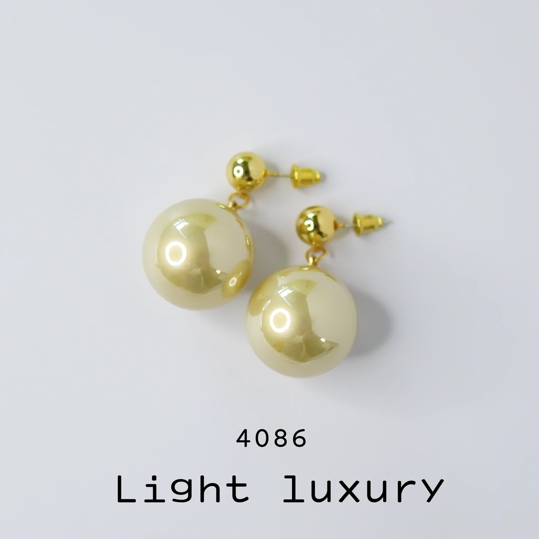 铜合金耳饰 4086气质时尚复古百搭简约优雅香槟大珠珠耳饰