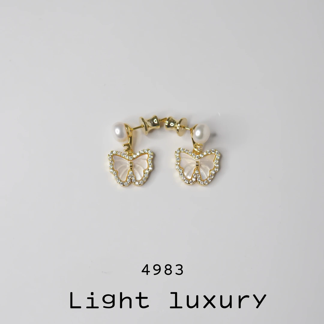 铜合金耳饰 4983气质百搭时尚法式小众简约个性珠珠满镶蝴蝶耳饰