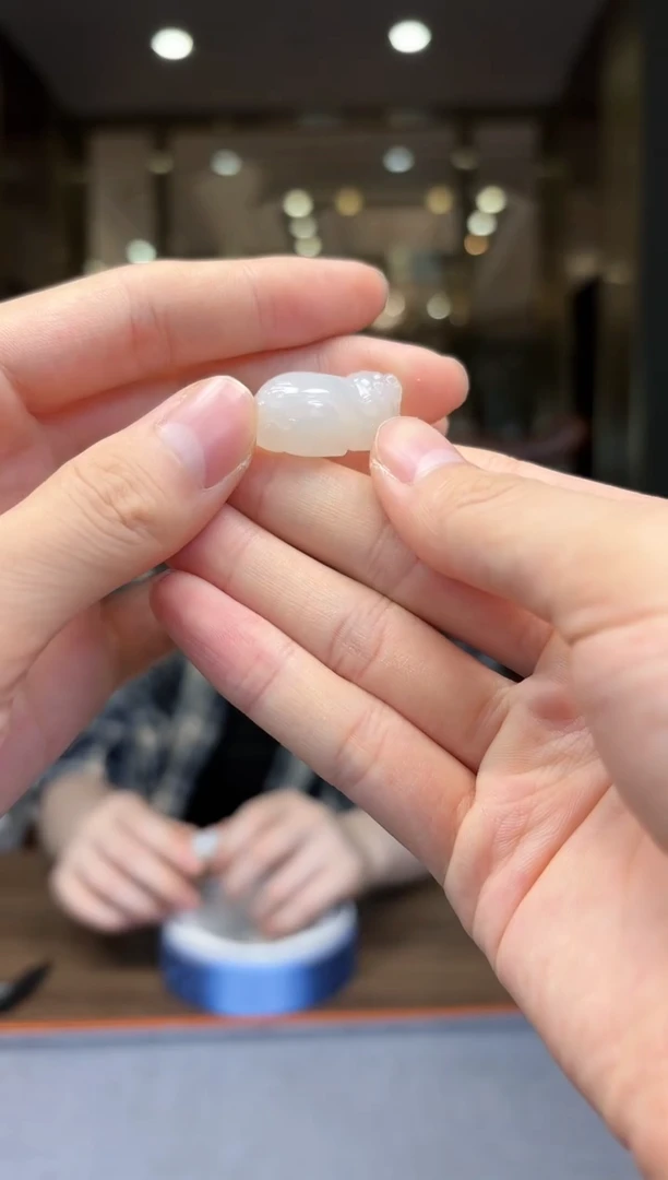 【闪购商品】和田玉挂件未镶嵌 貔貅  s016