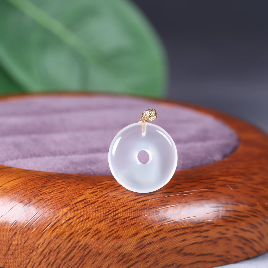 【小娟珠宝】f029 玛瑙吊坠   4022