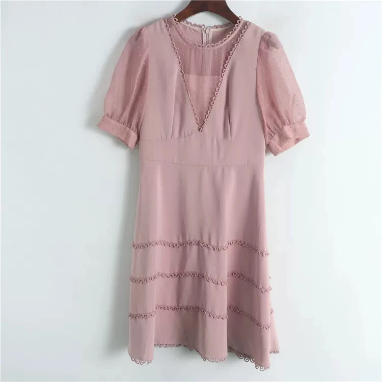 S-L新款时尚层次感纯色连衣裙LZ1123