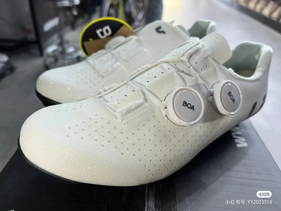 正品骑行锁鞋碳纤维底公路车骑行锁鞋单车鞋