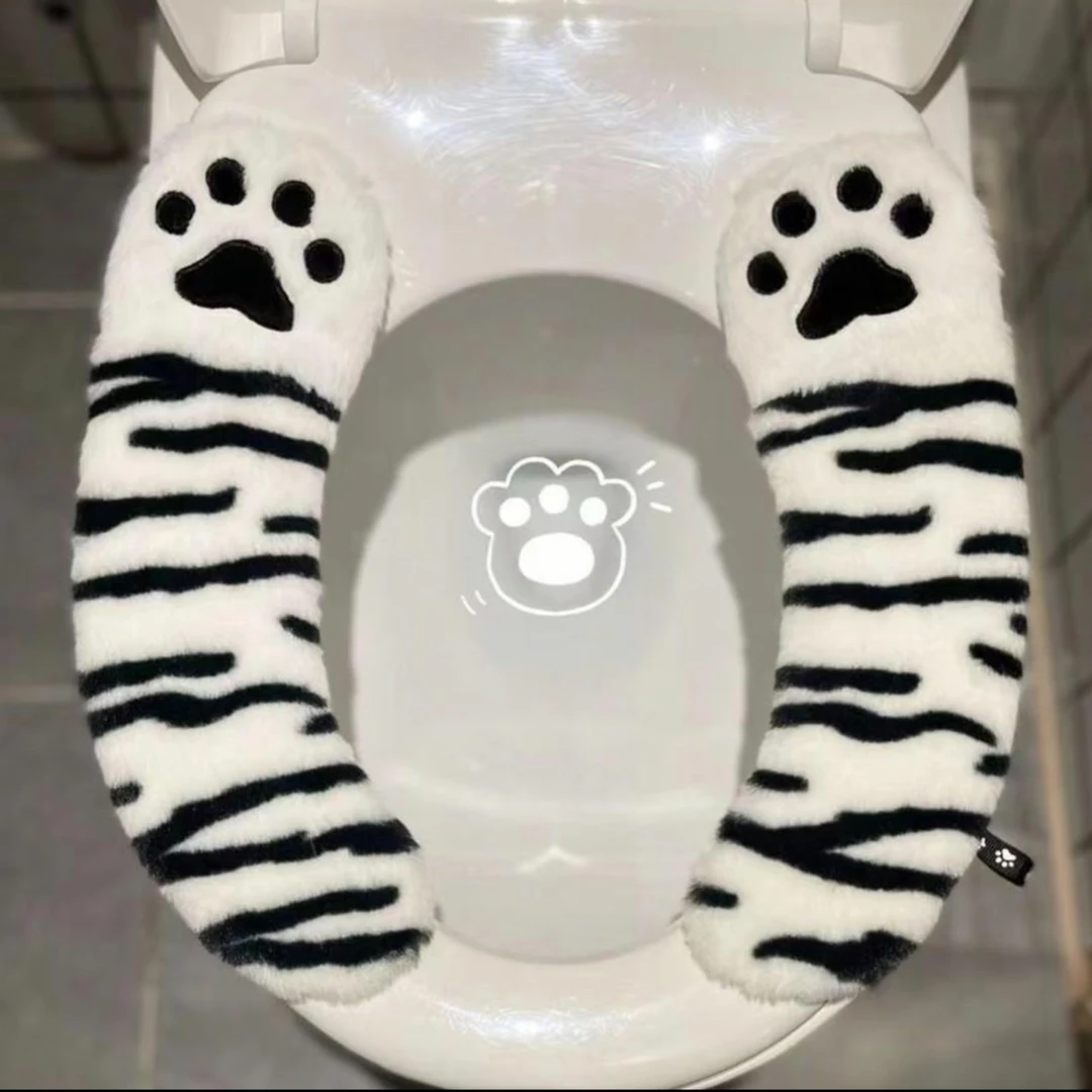 庄子然可爱卡通熊掌马桶垫粘贴式家用毛绒加厚