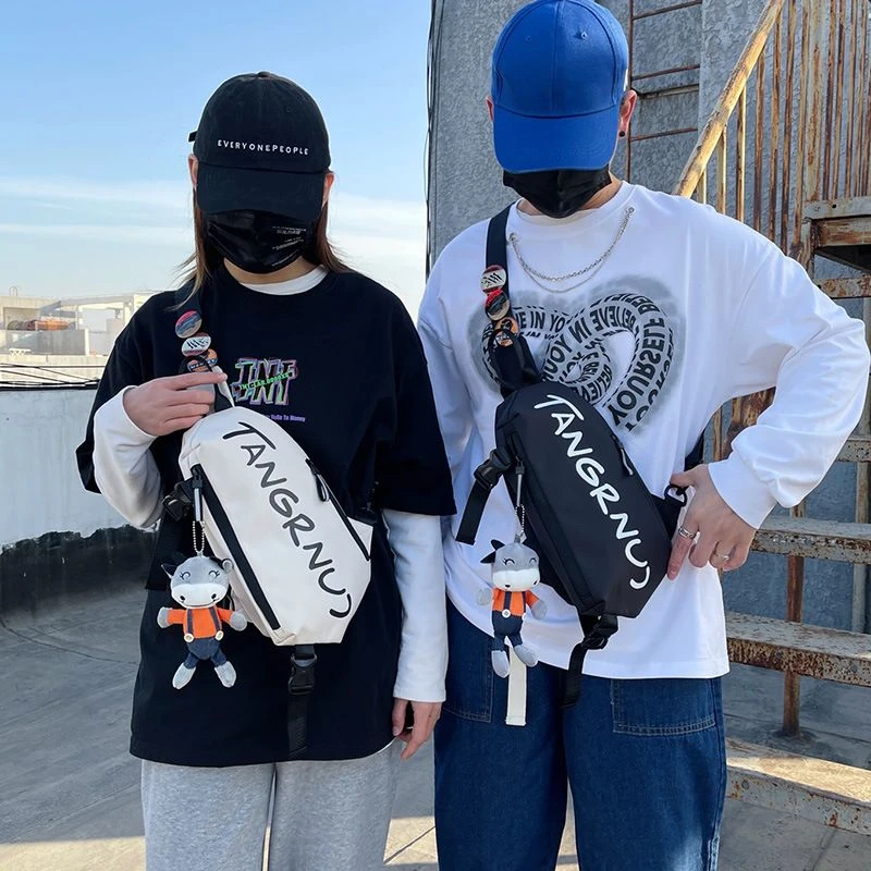 潮流斜挎包新款小众ins学生情侣背包高中生外出斜挎包胸包