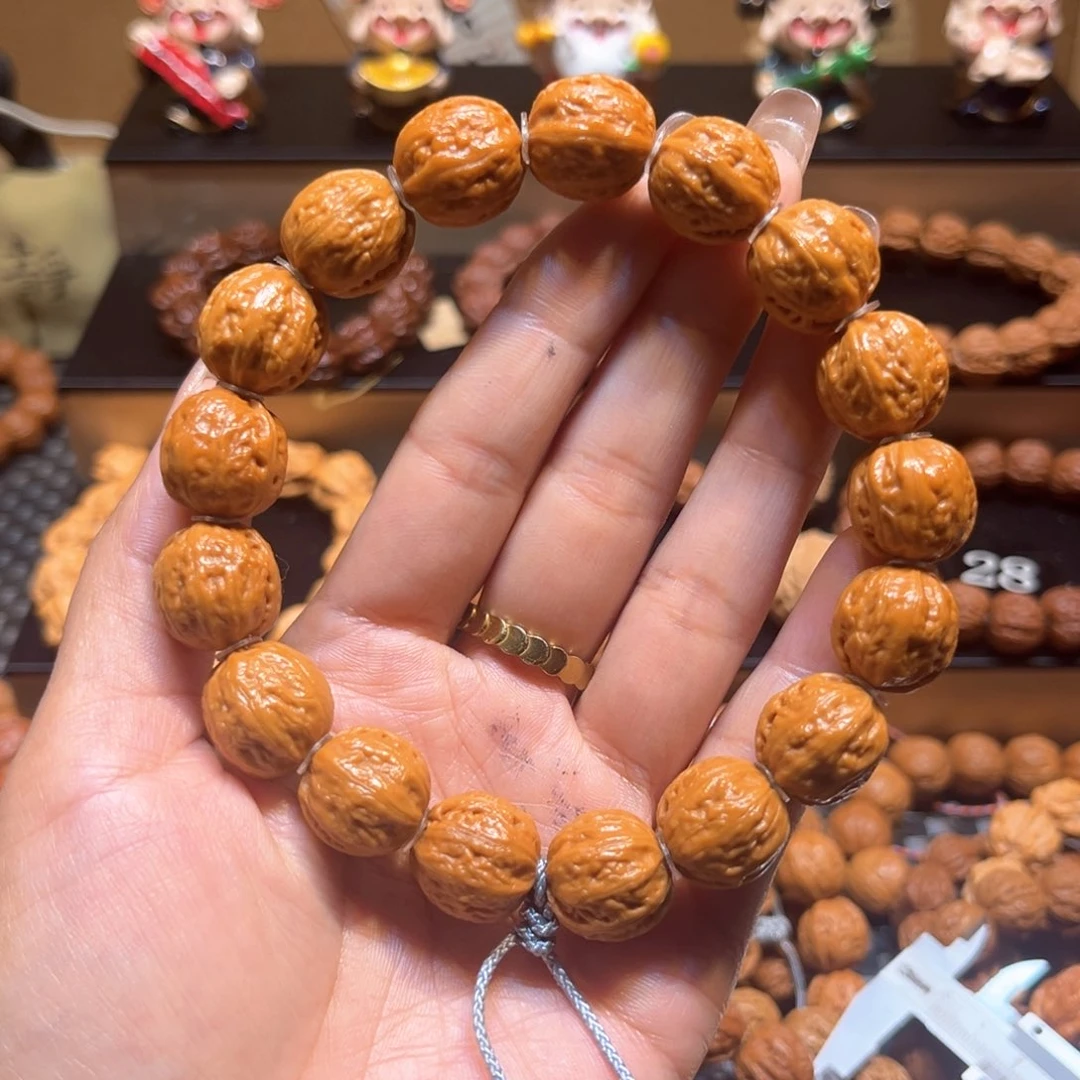 文玩核桃手串及***?精品
