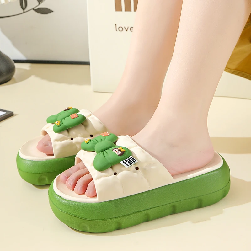 厚底凉拖鞋女夏季高跟室内新款可爱蝴蝶结浴室拖鞋夏增高防滑外穿