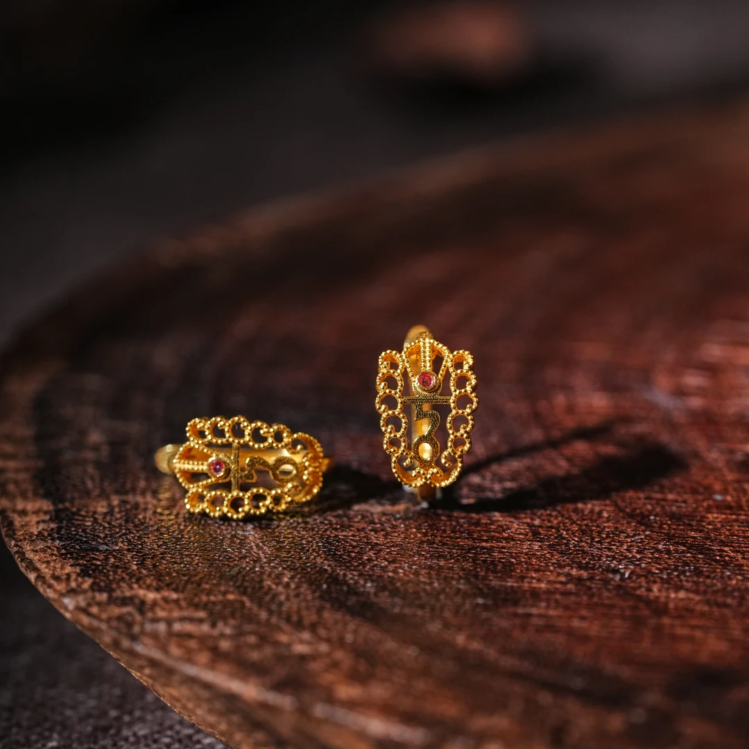 【博姐臻选】18K金万能耳环E1082轻奢时尚百搭气质设计款耳饰高级