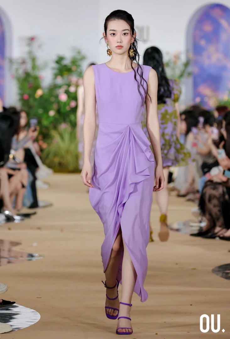 OU.FASHION/欧点设计师气质优雅轻奢时尚礼服连衣裙1172320884