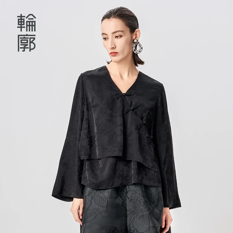 轮廓丹青国风提花小衫新中式复古盘扣不对称设计V领衬衫L241Y042