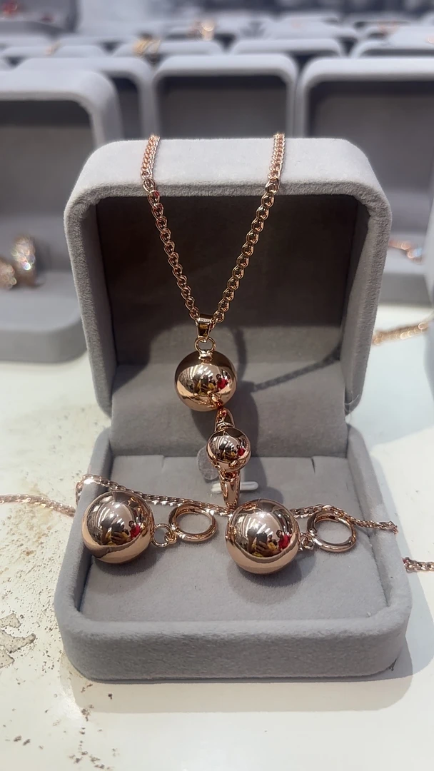 铜合金手镯 镀饿罗斯585紫金套装