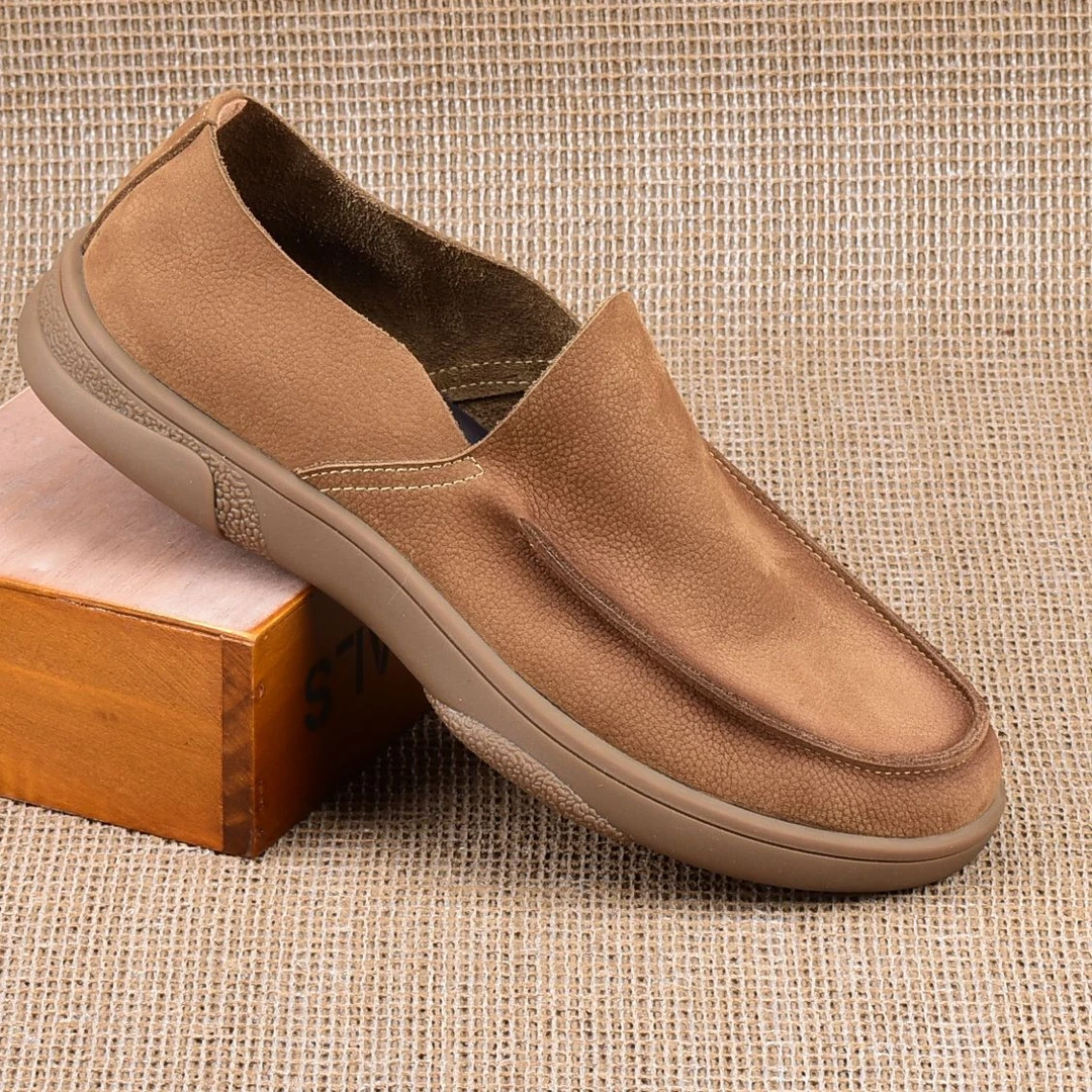 春季新款宽头男磨砂皮鞋套脚休闲复古潮流百搭软皮软底透气男单鞋