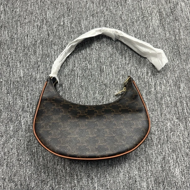 全新未使用 Celine/思琳 Ava 凯旋门老花腋下单肩包 小号复古女士