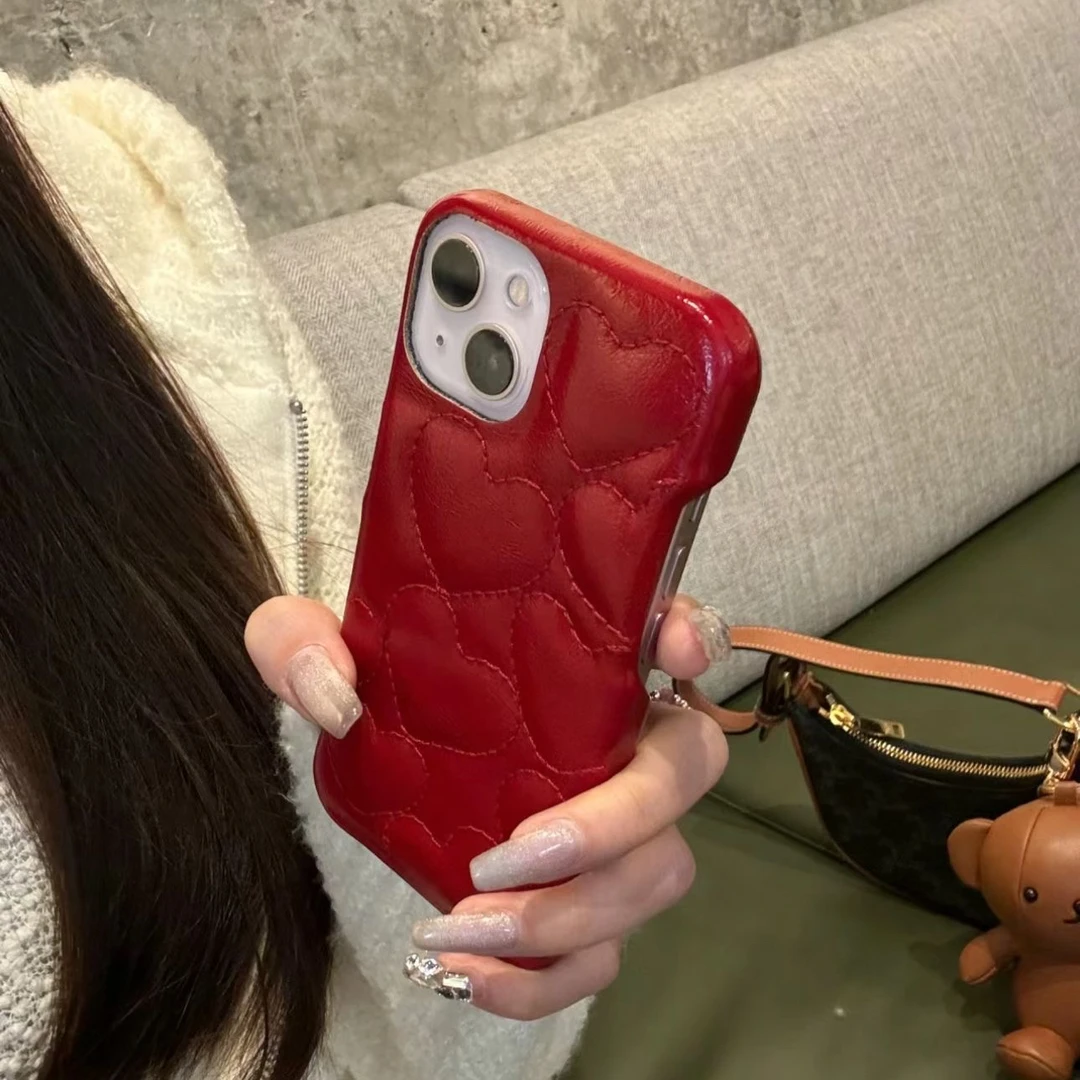 韩风ins皮质线条爱心适用15promax手机壳苹果14女iPhone13/12潮11