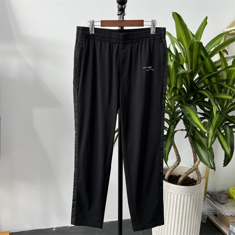 R-30   潮牌春夏季男士黑色侧边拼接直筒休闲裤 Q1904