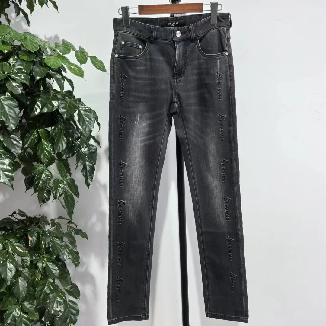 （2.23）O-28 秋季休闲修身男士立体图案直简牛仔裤 61616