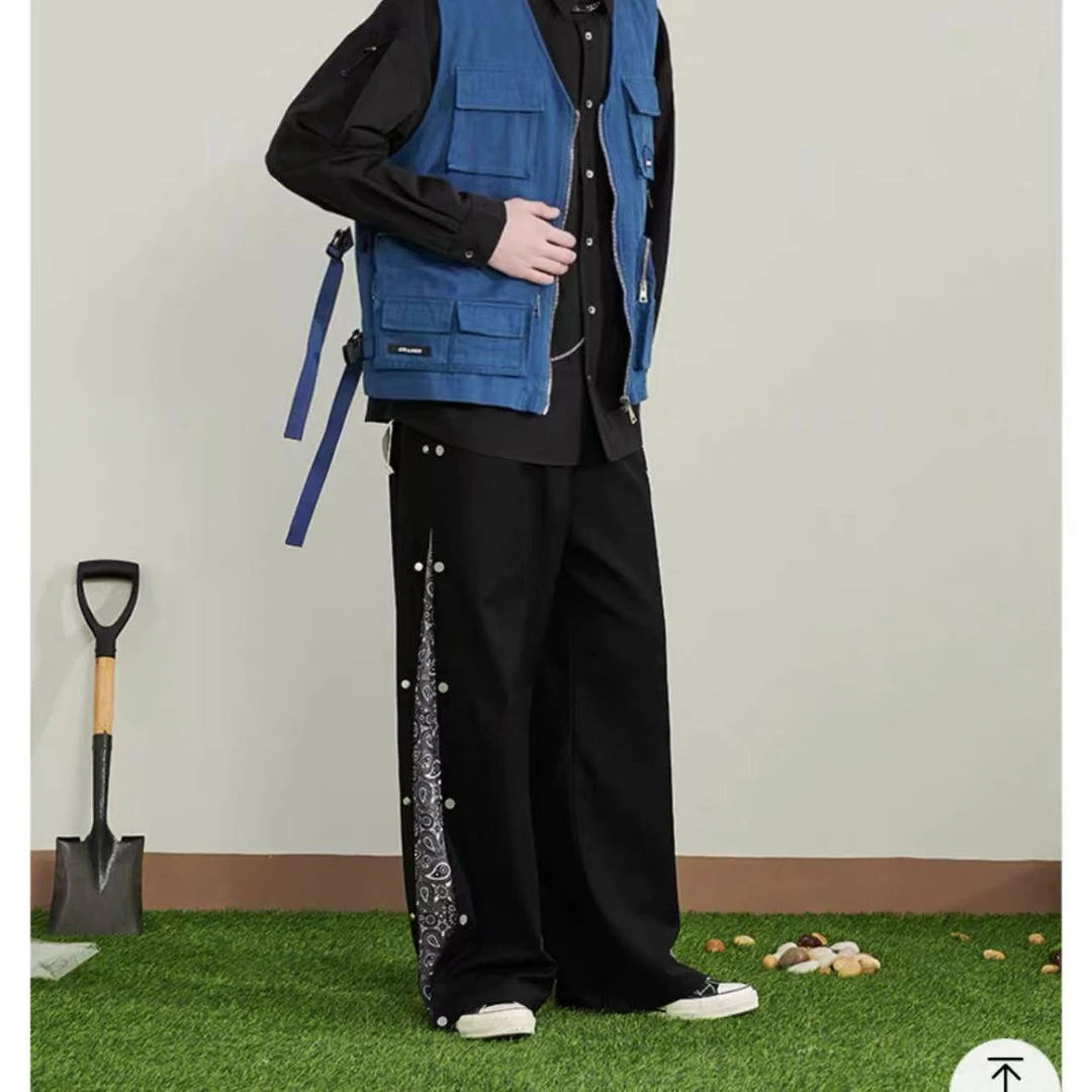 H-4   秋冬新款国潮ins潮流运动直筒宽松腰果花排扣休闲裤 Z2637