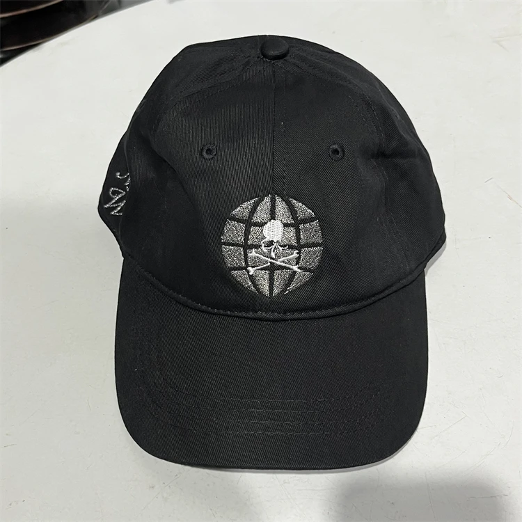 潮牌情侣款黑色银线白色骷髅头刺绣弯檐软顶刺绣棒球帽 75163