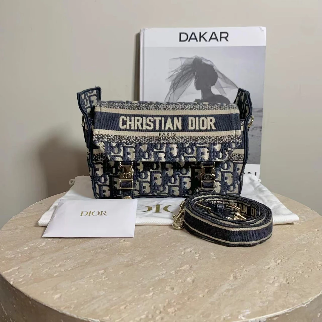 99新 DIOR/迪奥 壹臻/老花刺绣camp小号邮差包/90263425