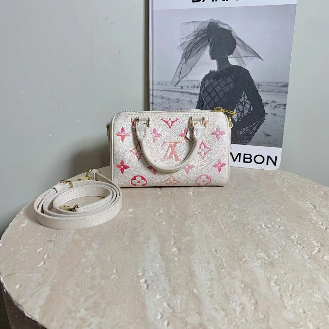 99新 LouisVuitton/路易威登 壹臻/草莓牛奶Speedy nano/38785265