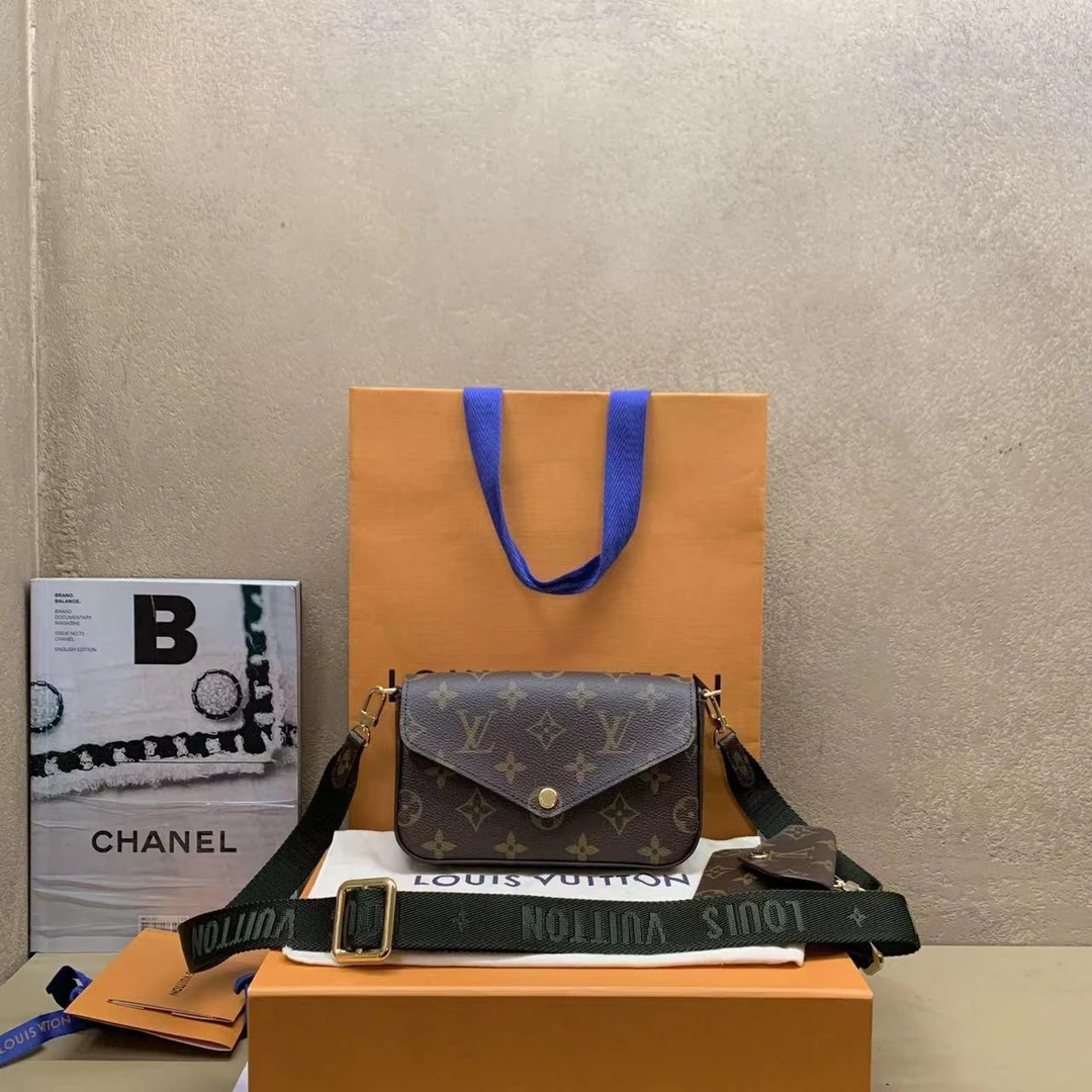 95新  壹臻中古/LV 老花新款三合一271511451