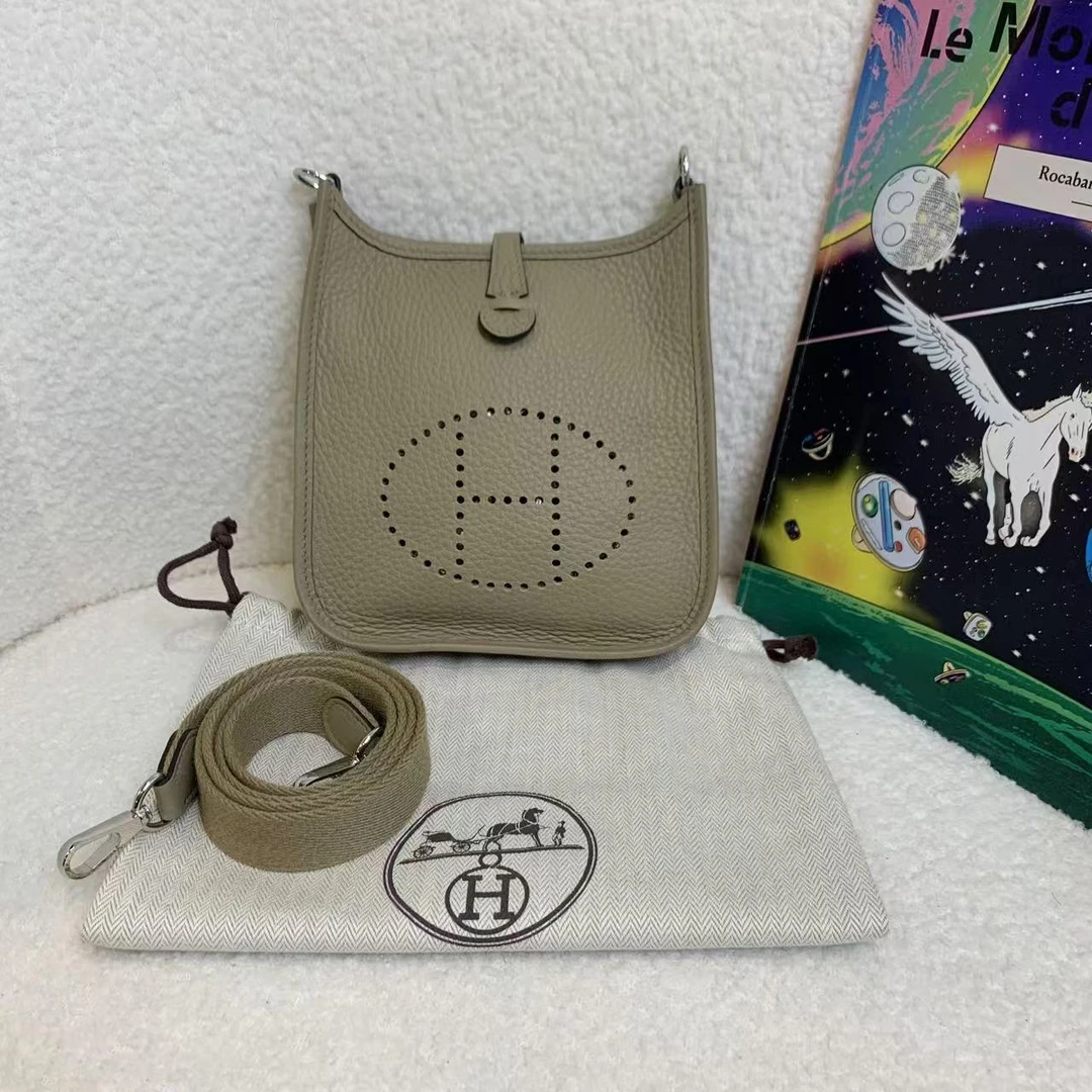 99新 Hermes/爱马仕 壹臻/马尔法米色银扣mini伊芙琳 98248477