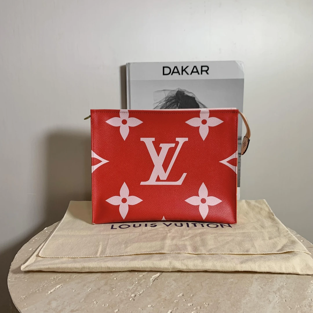 95新 LouisVuitton/路易威登 壹臻/拼皮洗漱26手拿包/66465915