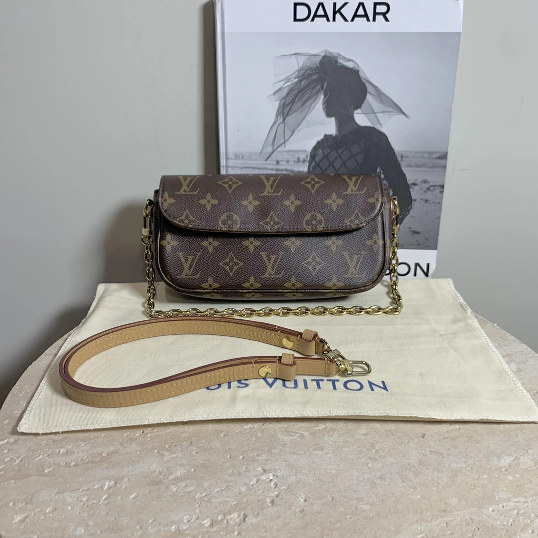 95新 LouisVuitton/路易威登 壹臻中古/ 老花ivy 65096987