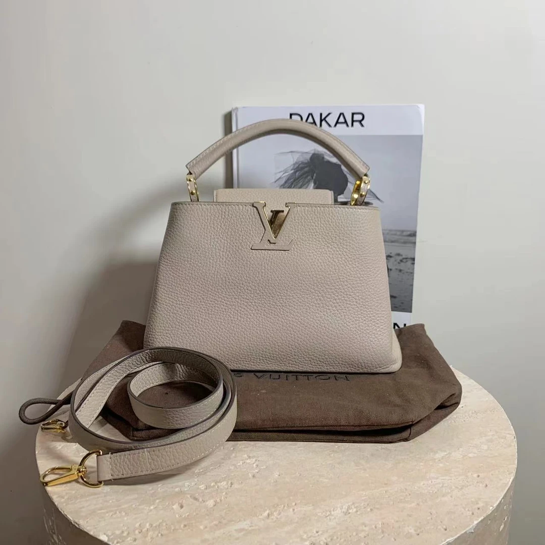 95新 LouisVuitton/路易威登 壹臻/大象灰Capucines bb包24026729
