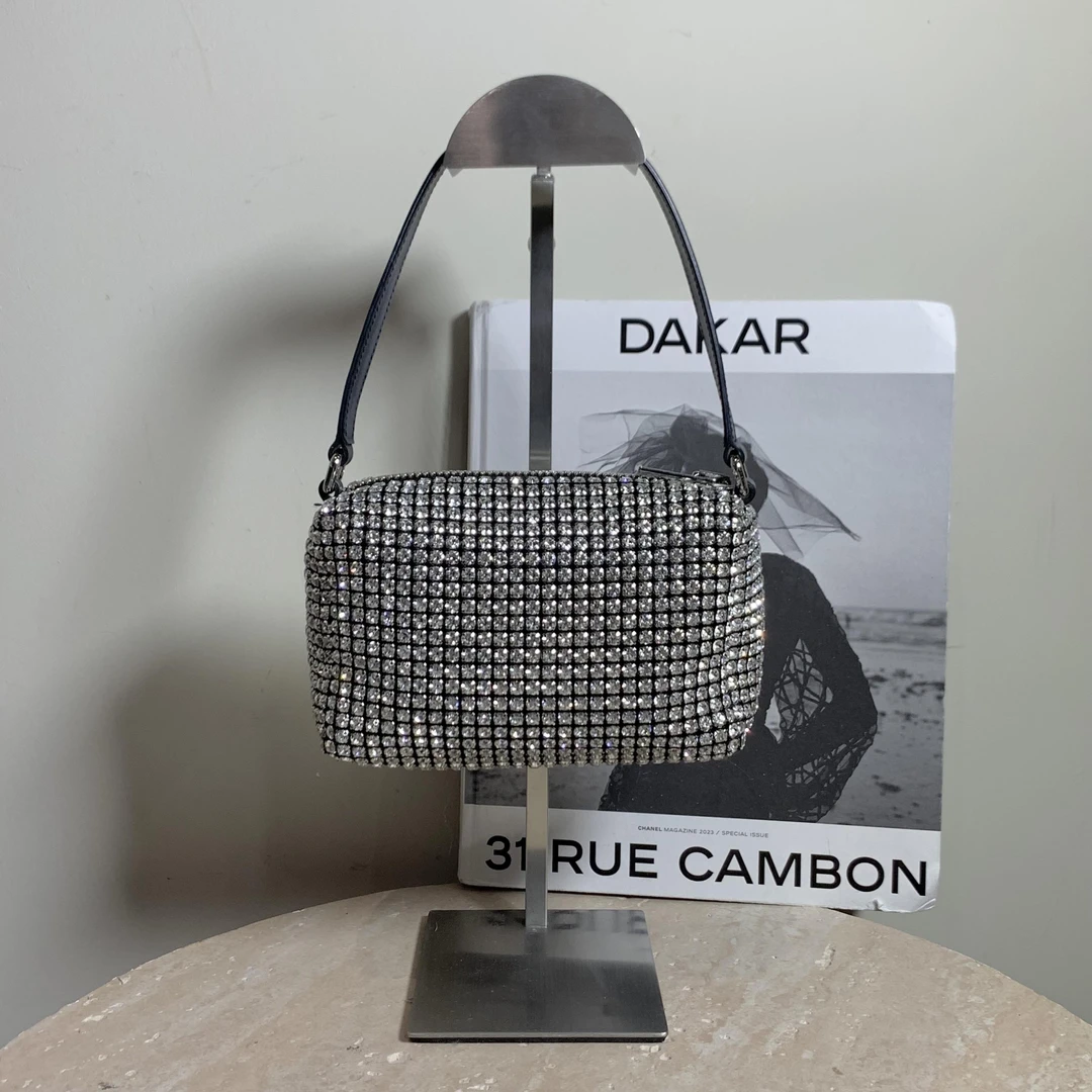 95新 Alexander McQueen/亚历山大·麦昆 壹臻/白钻手提包58856129