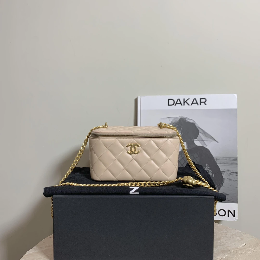95新 Chanel/香奈儿 壹臻/23S藕粉色山茶花金球长盒子 45053589