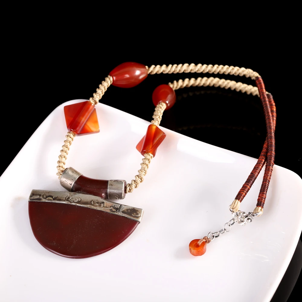 辽金老制式玛瑙佩饰设计项链