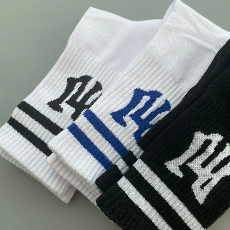 正品袜子男女春秋款中筒简约鞋袜2025新款潮牌运动吸汗中筒袜