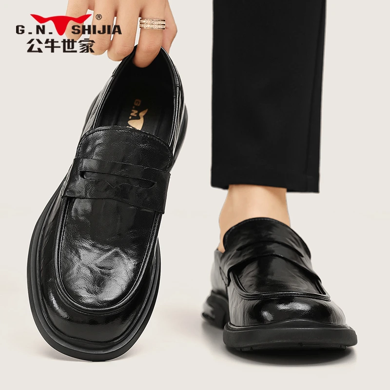 公牛世家豆豆鞋男秋季新款厚底复古懒人套脚轻便开车休闲皮鞋男士