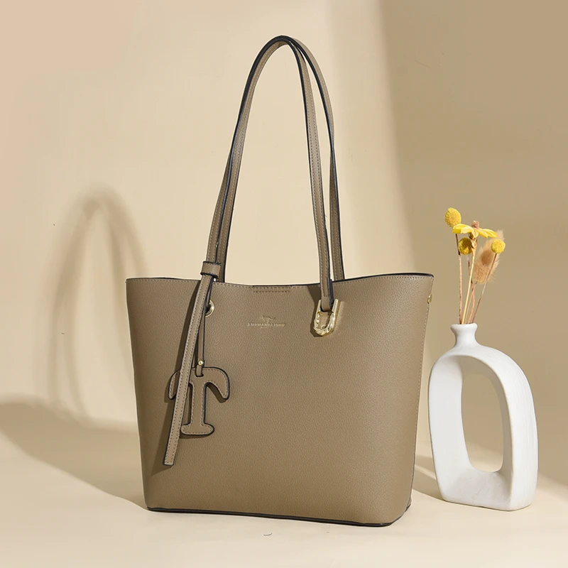 米琦袋鼠专柜大气简约女士手提包2025春夏新款高级感时尚托特包女