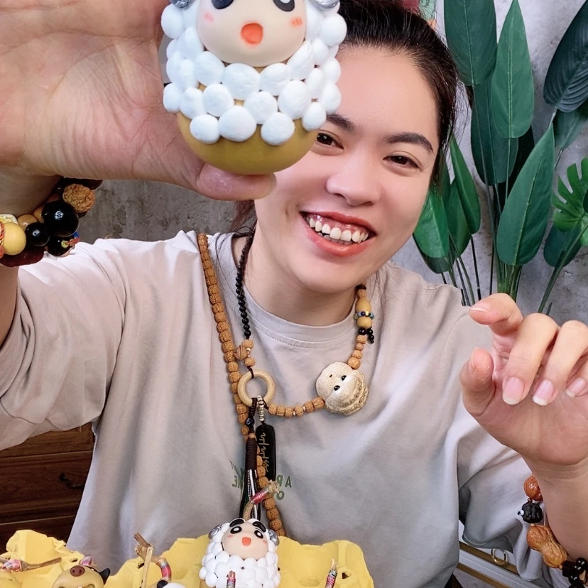 【闪购商品】竹根根雕9****姐