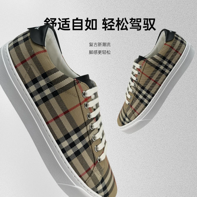 全新未使用 BURBERRY/博柏利 格纹款低帮男士舒适夏季休闲板鞋