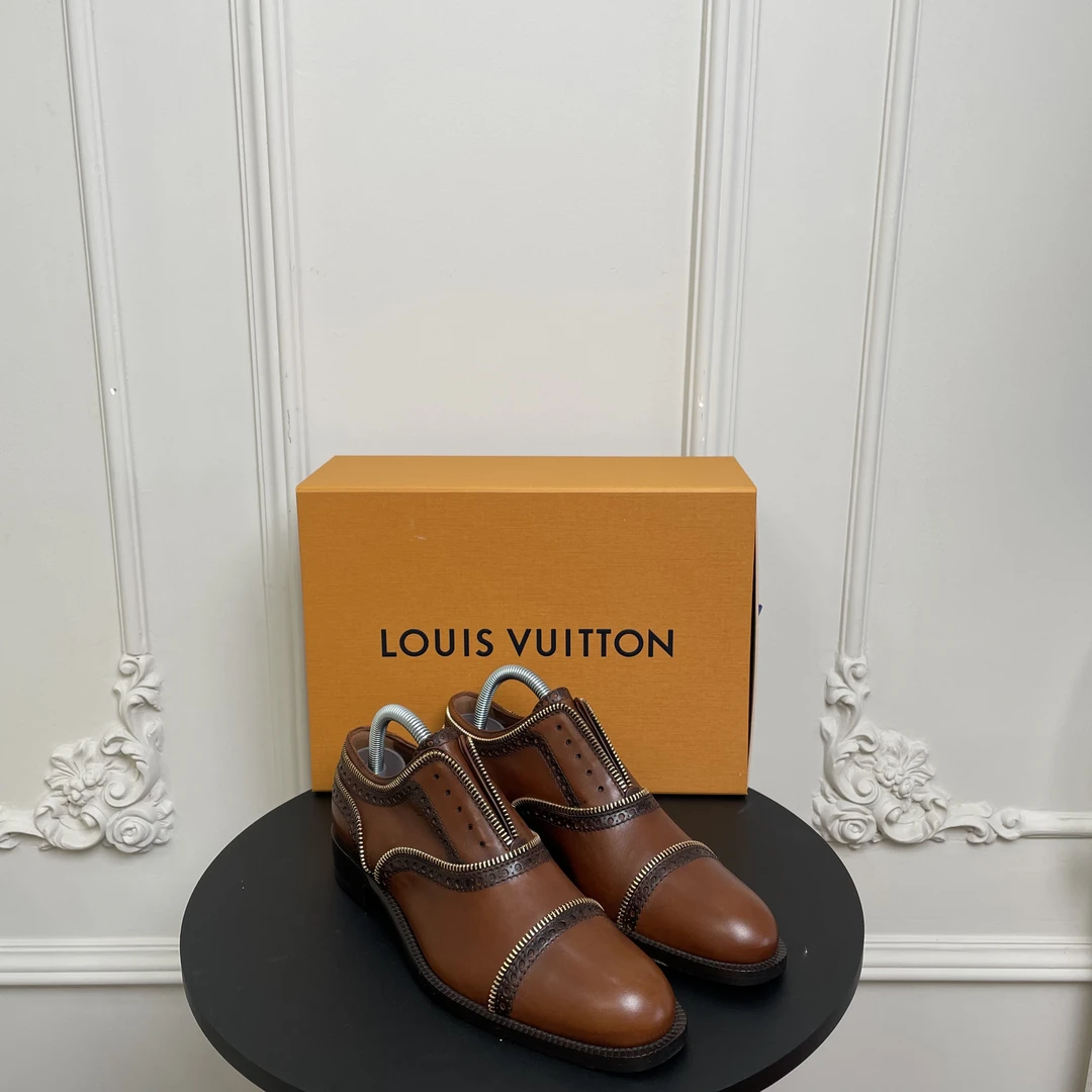 Louis Vuitton/路易威登 37.5码 棕色英伦风拉链复古皮鞋 女款