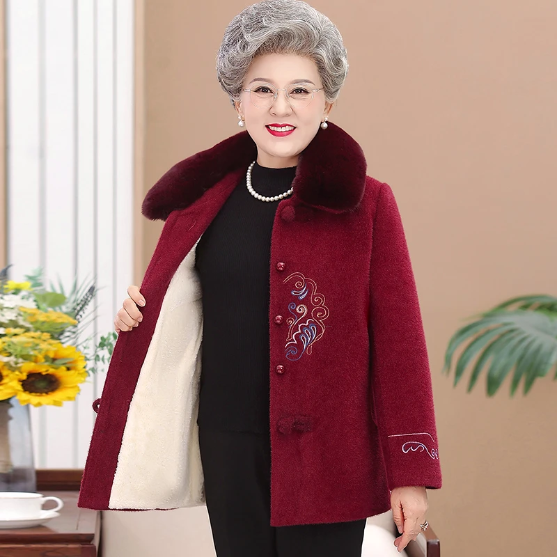 中老年女装冬装加绒加厚毛呢外套奶奶装绣花大衣毛领保暖妈妈上衣